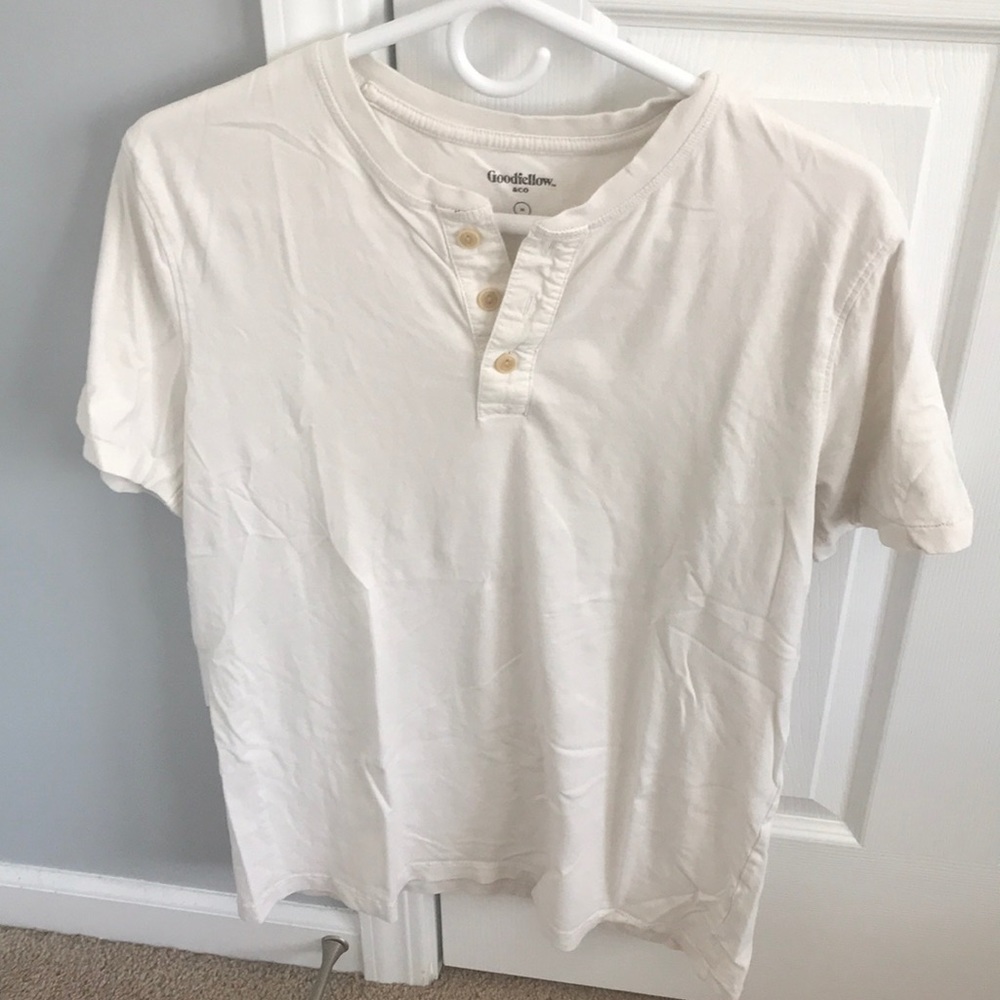 Goodfellow & Co medium Henley t shirt